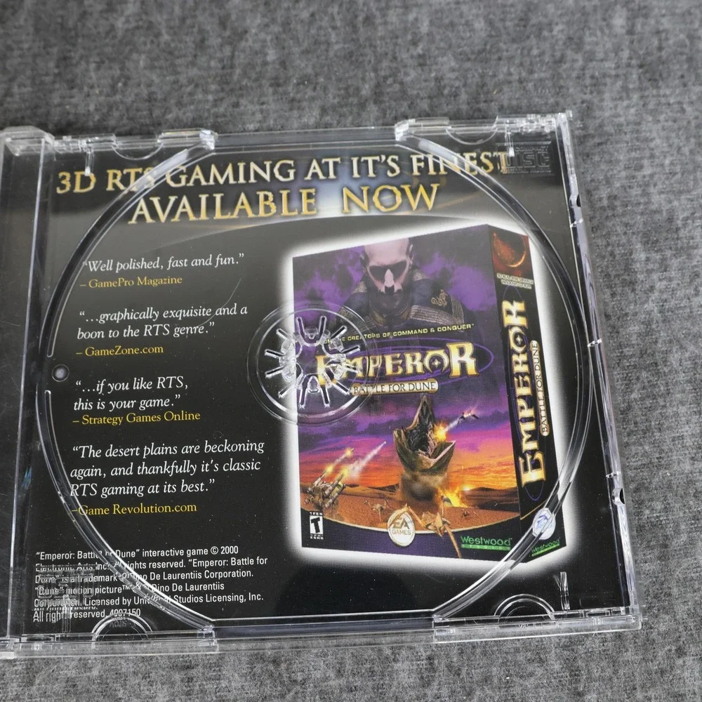 Command & Conquer Yuri's Revenge PC CD-ROM Game EA T Expansion 2001 Region Free